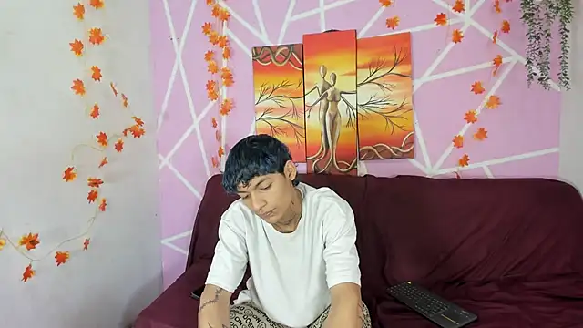 Bastian boyshot77 online show from September 18, 2025, 2:19 pm