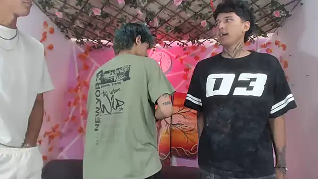 Bastian boyshot77 online show from November 4, 2025, 7:57 pm