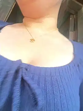 chenyu0308 online show from December 15, 2025, 3:44 am