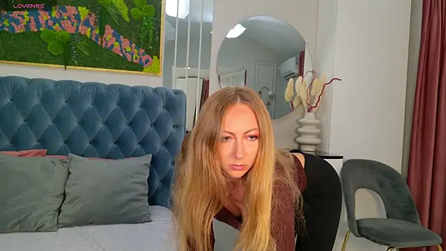 SiennaPierce online show from March 26, 2026, 12:11 pm