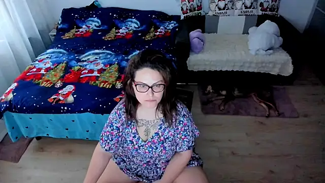 Squirt Kimm online show from November 27, 2025, 9:44 am