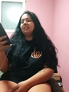 Melissa10 online show from November 25, 2025, 7:47 pm