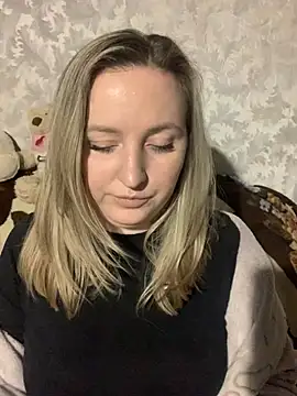 hotsteacher online show from February 18, 2026, 11:22 pm