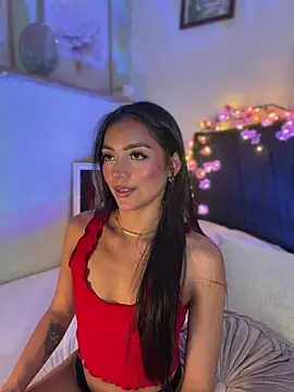 im-isabella online show from May 15, 2026, 11:34 pm