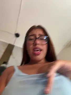 Snapshot of sara_calderon chatting on February 10, 2026, 1:26 pm sara calderon online show from February 10, 2026, 1:26 pm