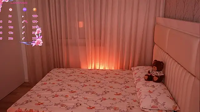 Snapshot of LiaGotti chatting on February 19, 2026, 8:16 pm LiaGotti online show from February 19, 2026, 8:16 pm