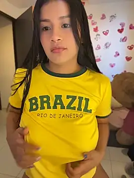 Snapshot of indialatin chatting on April 13, 2026, 10:59 pm indialatin online show from April 13, 2026, 10:59 pm