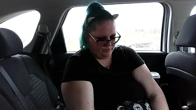 Kinky Witch online show from November 25, 2025, 4:07 pm