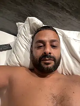 anaahmed30 online show from December 4, 2025, 10:29 pm