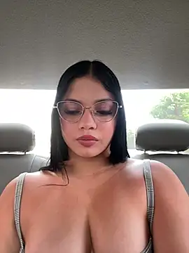 Hailey-Fox online show from February 14, 2026, 9:22 pm