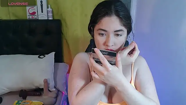 KrystalAdams online show from February 12, 2026, 1:28 pm