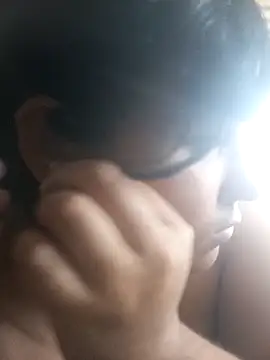 Snapshot of srtsara chatting on February 2, 2026, 12:59 pm srtsara online show from February 2, 2026, 12:59 pm