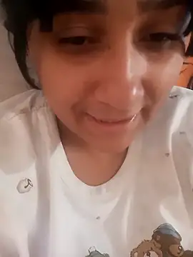 Snapshot of srtsara chatting on February 10, 2026, 11:25 am srtsara online show from February 10, 2026, 11:25 am