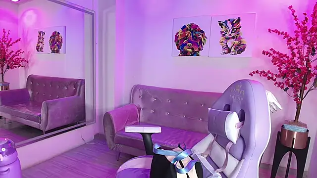 Snapshot of Antonella_wild chatting on February 5, 2026, 3:44 am Antonella wild online show from February 5, 2026, 3:44 am