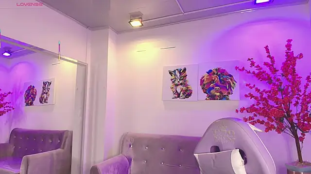 Snapshot of Antonella_wild chatting on March 21, 2026, 3:33 am Antonella wild online show from March 21, 2026, 3:33 am