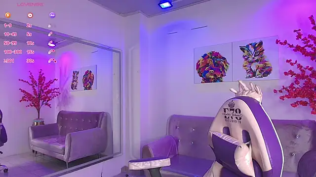 Snapshot of Antonella_wild chatting on April 1, 2026, 3:51 am Antonella wild online show from April 1, 2026, 3:51 am