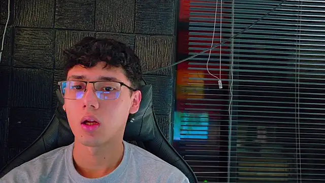 jacobs shelby online show from November 10, 2025, 12:59 pm