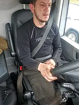 Marsoupilamiiii online show from March 24, 2026, 7:35 am