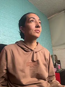 Snapshot of SALOME_KORLAND chatting on October 28, 2025, 12:30 pm SALOME KORLAND online show from October 28, 2025, 12:30 pm