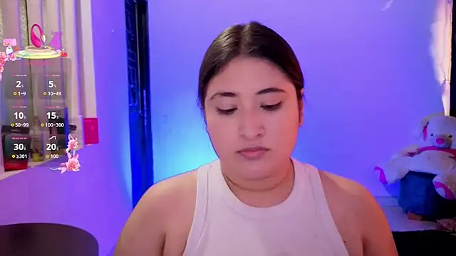 Snapshot of Gaby__Howards chatting on September 17, 2025, 7:59 pm Gaby Howards online show from September 17, 2025, 7:59 pm