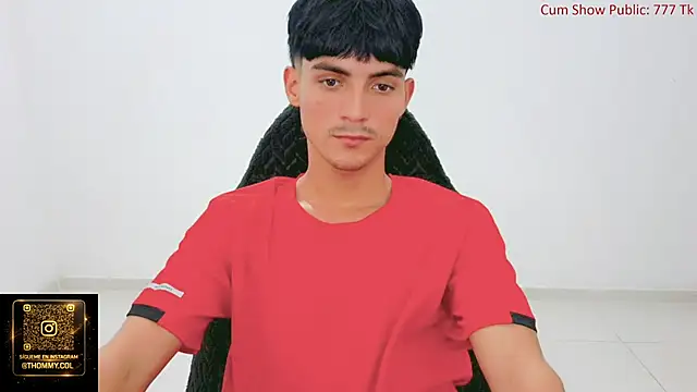 Snapshot of Thommy_cute chatting on May 29, 2026, 11:25 pm Thommy cute online show from May 29, 2026, 11:25 pm