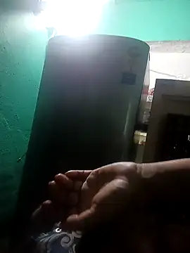 SHWETA1180 online show from November 13, 2025, 8:24 am