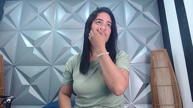 GreciaFox1 online show from September 15, 2025, 11:21 am