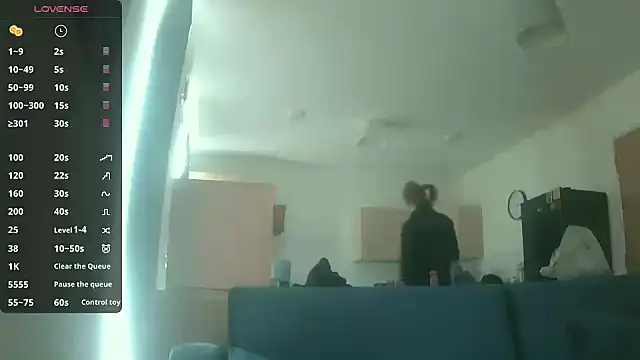 Snapshot of avamaxwell chatting on April 27, 2026, 11:41 am avamaxwell online show from April 27, 2026, 11:41 am