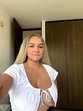 Nova Gabriela online show from December 21, 2025, 2:02 pm