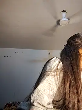 Snapshot of cute_radhikaa chatting on April 9, 2026, 7:19 pm cute radhikaa online show from April 9, 2026, 7:19 pm
