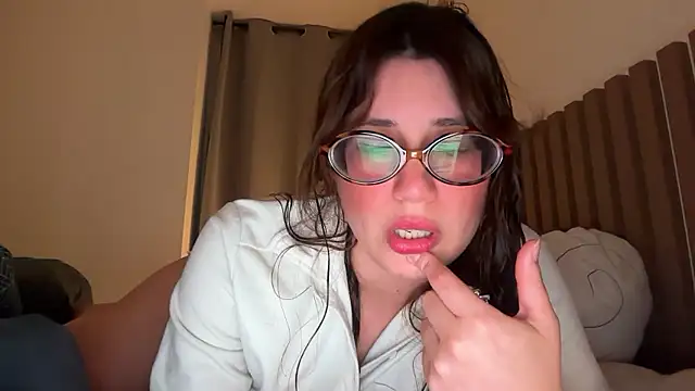 Snapshot of Meowkillah13 chatting on January 7, 2026, 1:08 am Meowkillah13 online show from January 7, 2026, 1:08 am