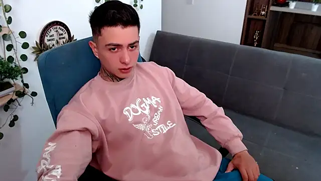 santii ss online show from March 18, 2026, 3:04 pm