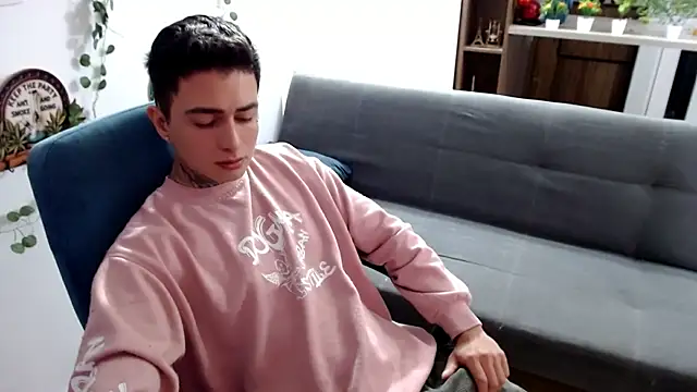 santii ss online show from April 5, 2026, 2:47 pm