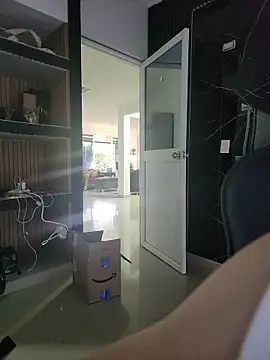 Yessica Lopezz online show from March 14, 2026, 11:59 am