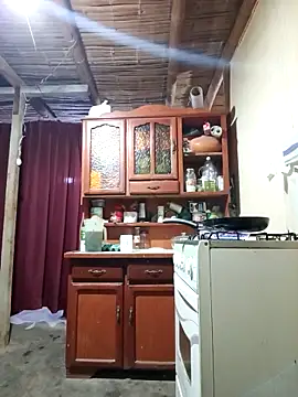 Snapshot of LecheDeSoya666 chatting on September 16, 2025, 4:24 am LecheDeSoya666 online show from September 16, 2025, 4:24 am