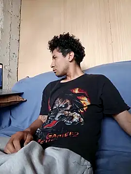 Snapshot of LecheDeSoya666 chatting on September 30, 2025, 10:04 pm LecheDeSoya666 online show from September 30, 2025, 10:04 pm