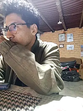 Snapshot of LecheDeSoya666 chatting on October 9, 2025, 3:37 am LecheDeSoya666 online show from October 9, 2025, 3:37 am