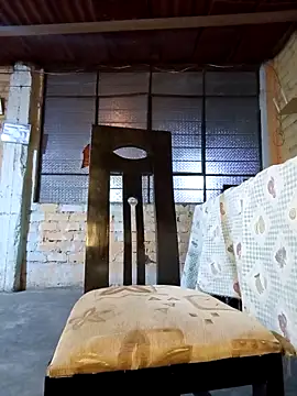 Snapshot of LecheDeSoya666 chatting on October 26, 2025, 3:45 am LecheDeSoya666 online show from October 26, 2025, 3:45 am