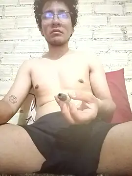 Snapshot of LecheDeSoya666 chatting on January 8, 2026, 10:12 pm LecheDeSoya666 online show from January 8, 2026, 10:12 pm