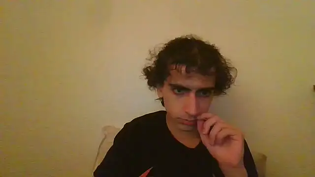 Snapshot of foxyboyy chatting on March 28, 2026, 3:39 am foxyboyy online show from March 28, 2026, 3:39 am