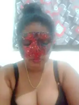 Snapshot of boosypussy chatting on April 7, 2026, 5:02 pm boosypussy online show from April 7, 2026, 5:02 pm