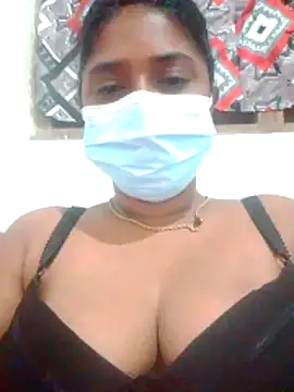 Snapshot of boosypussy chatting on April 11, 2026, 10:47 pm boosypussy online show from April 11, 2026, 10:47 pm