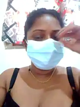 Snapshot of boosypussy chatting on April 13, 2026, 7:14 am boosypussy online show from April 13, 2026, 7:14 am