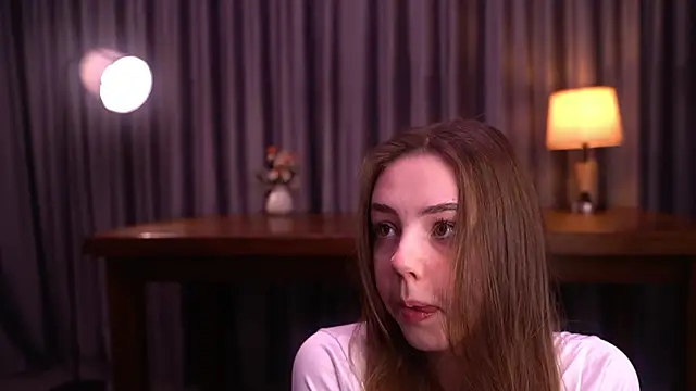 AftonChappel online show from November 18, 2025, 12:49 am