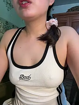 Snapshot of LinYi_Office chatting on May 8, 2026, 3:45 am LinYi Office online show from May 8, 2026, 3:45 am