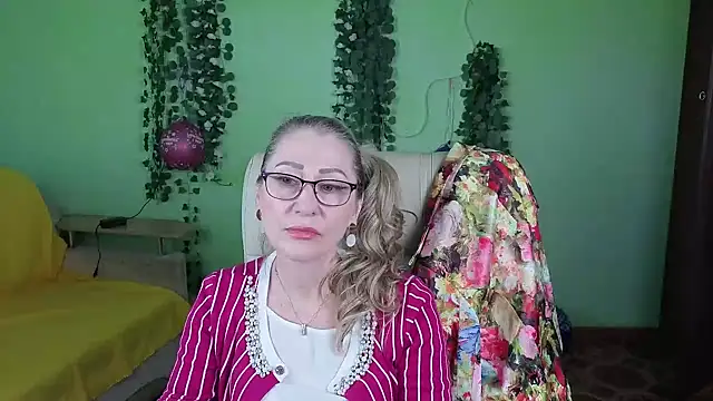 Habibi Honeyy online show from October 3, 2025, 4:53 am