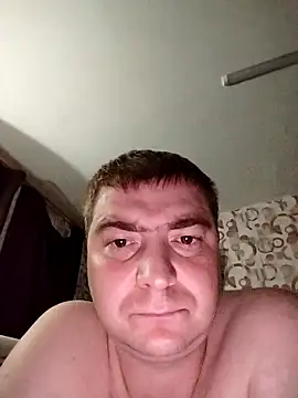 Snapshot of _DON-HULIGAN_ chatting on November 24, 2025, 6:40 pm DON-HULIGAN online show from November 24, 2025, 6:40 pm