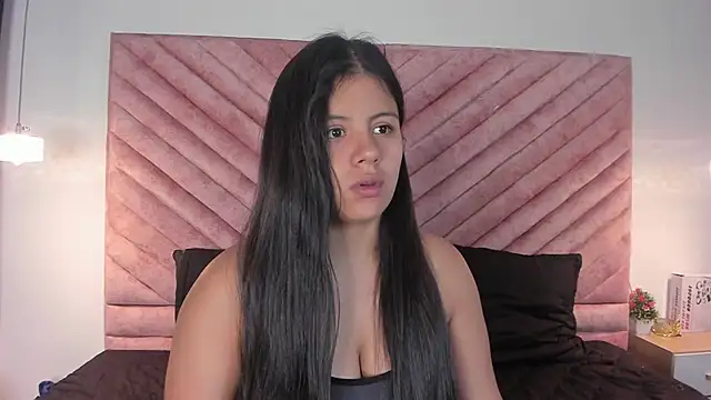 sasha roldann online show from January 14, 2026, 7:08 pm