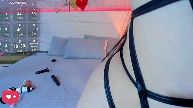 Snapshot of KamileBlake chatting on September 28, 2025, 4:51 am KamileBlake online show from September 28, 2025, 4:51 am