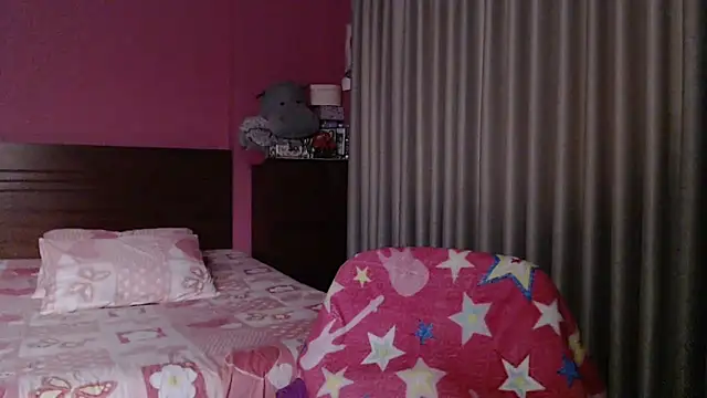 ConnieMagic online show from October 18, 2025, 10:54 pm